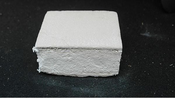 輕質石膏為什么會不干